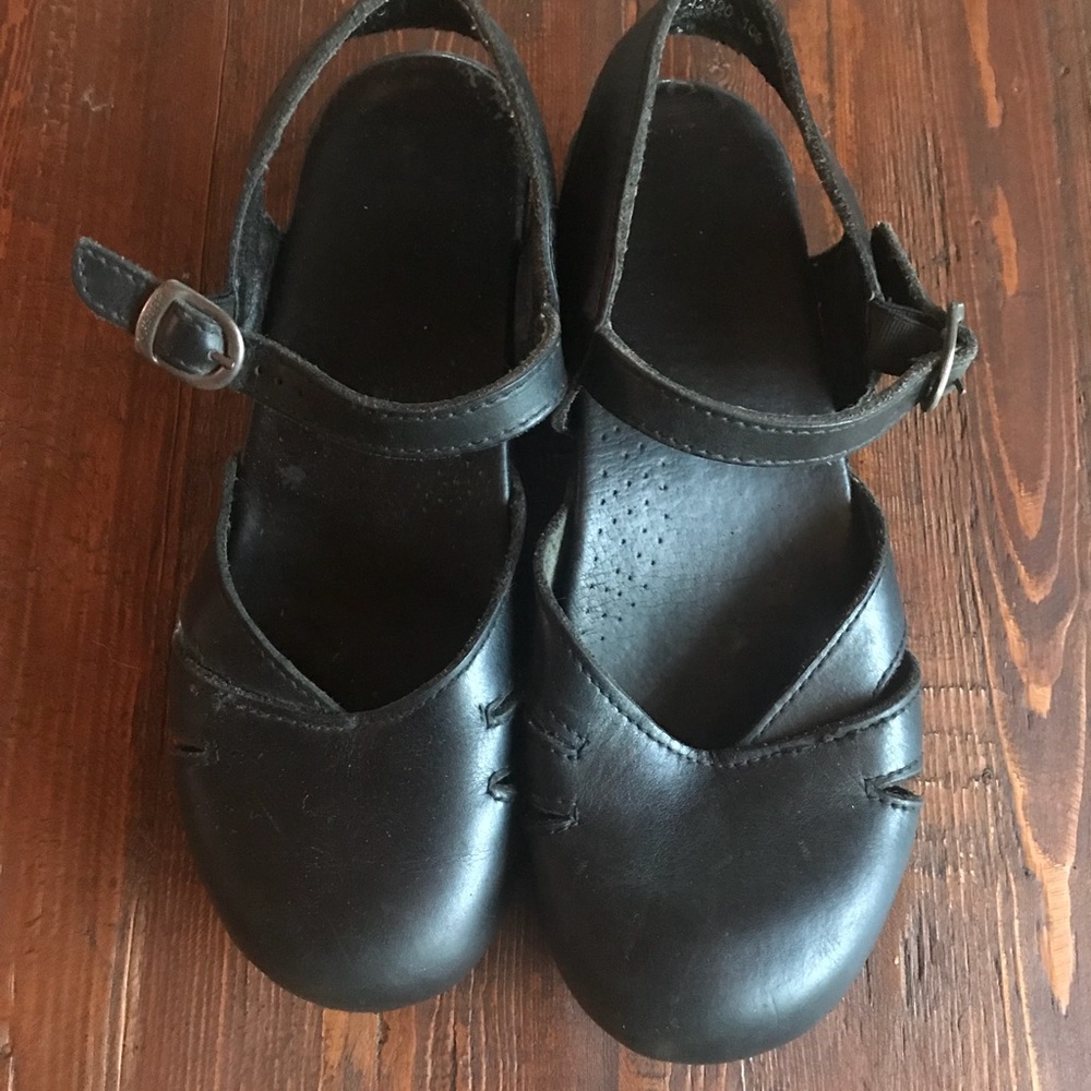 Dansko Clogs 41  Black Leather